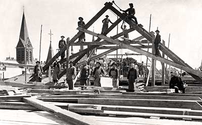 1876-Construction-of-the-first-house.jpg